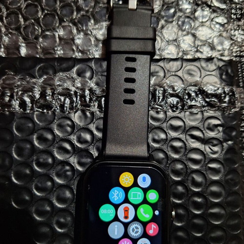 Smartwatch sport style new with Bluetooth and fitness features