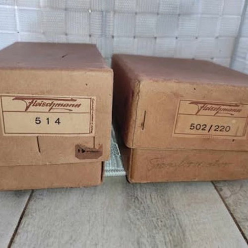 Fleischmann 514 train speed controller and 502 power supply like new