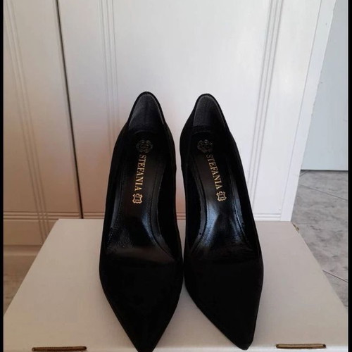 Stefania suede women's pumps size 36, black