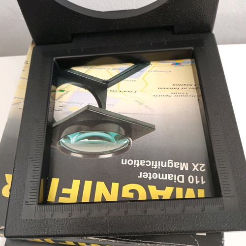Magnifying glass new, 20 cm height, 13.5 cm width, 11 cm lens diameter