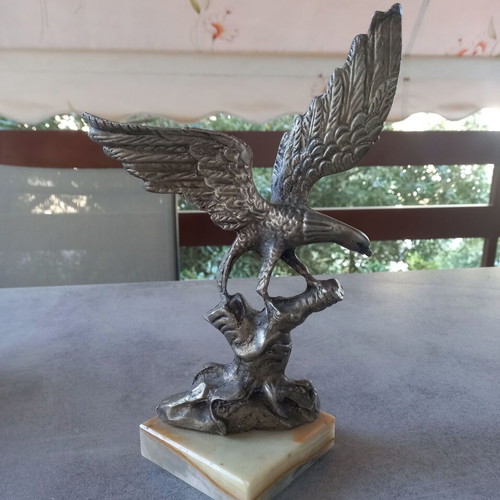 Vintage Metal Eagle Statue on Onyx Base like new