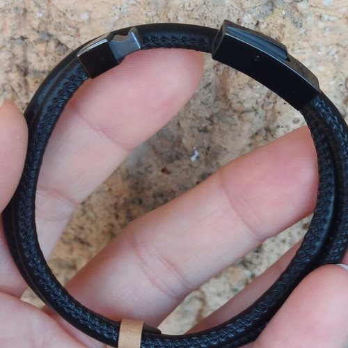 Leather bracelet with stainless steel details black new