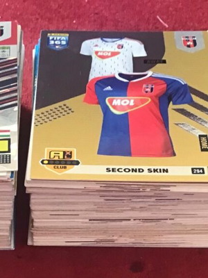 Panini FIFA 365 Adrenalyn XL 2023-2024 μονές κάρτες, πακέτο 200