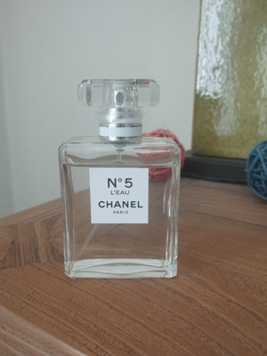 Chanel No5 L' Eau 50ml like new