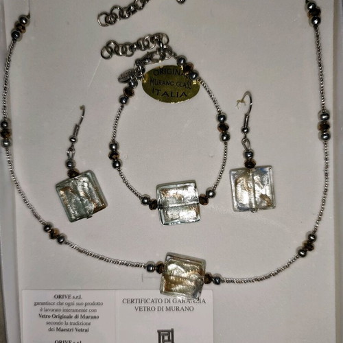 Authentic Murano Glass Jewelry Set from Italy with Necklace, Bracelet and Earrings with Certificate