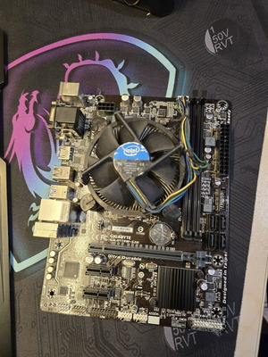 Intel Core i5 6400 and Gigabyte H110M motherboard set like new