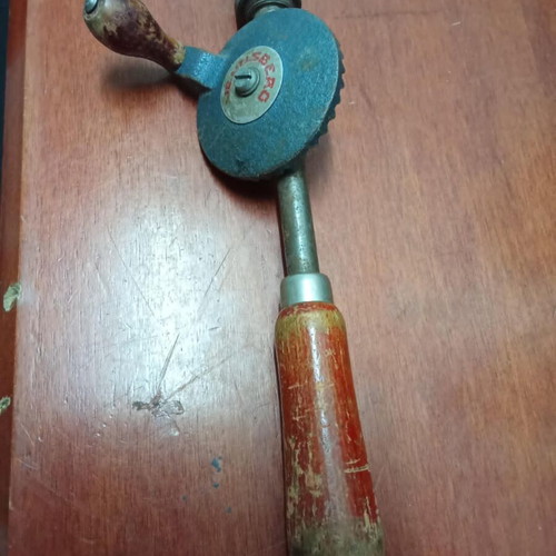 Hand drill vintage used in very good condition