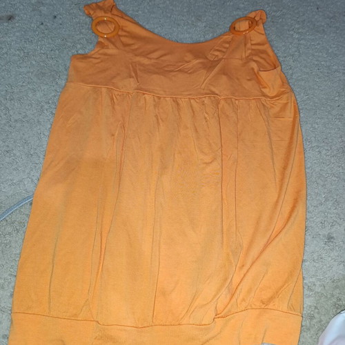 Blouse pack in sizes L/XL like new
