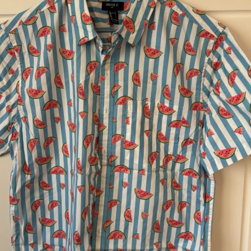 Shirt large size like new