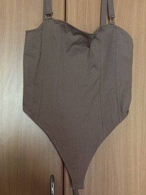 Bodysuit H&M brown size L like new