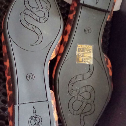 Snake Woman Shoes size 39 new, colorful faux snake leather