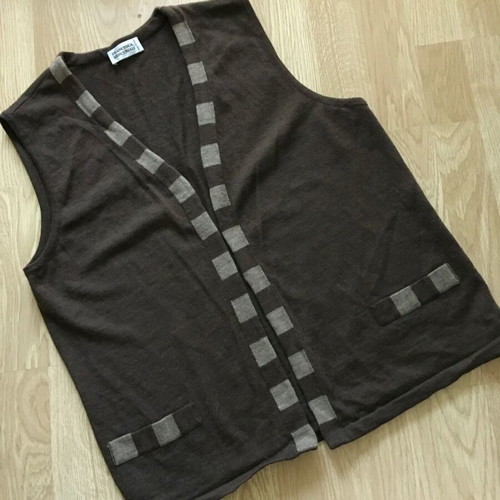 Francesca Mercuriali 100% merino vest M like new, brown