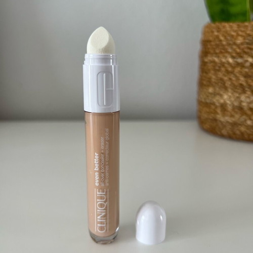 Clinique Even Better All Over Concealer + Eraser new, shade CN 20 Fair