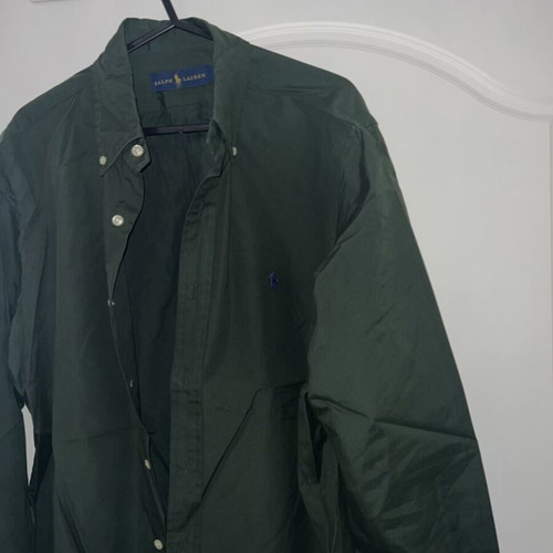 2 Polo Ralph Lauren medium shirts, blue and green