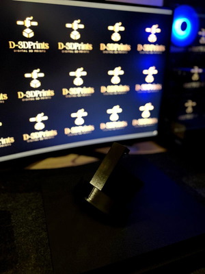 Βάση ακουστικών για PS4 καινούργια με δυνατότητα custom 3D σχεδίων