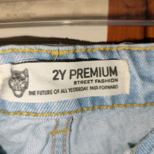 2Y denim jeans like new, size L, blue