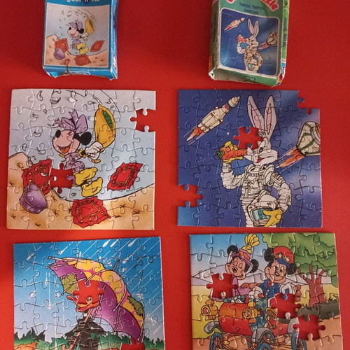 Mini puzzles Bugs Bunny, Donald, Mini and Mickey used, set of 4