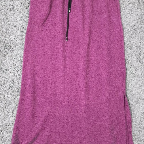 Women’s skirt like new with drawstring, slit and pockets pink-purple S/M