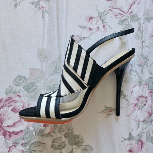 Women slingbacks gx by GWEN STEFANI new, size 39, black-white