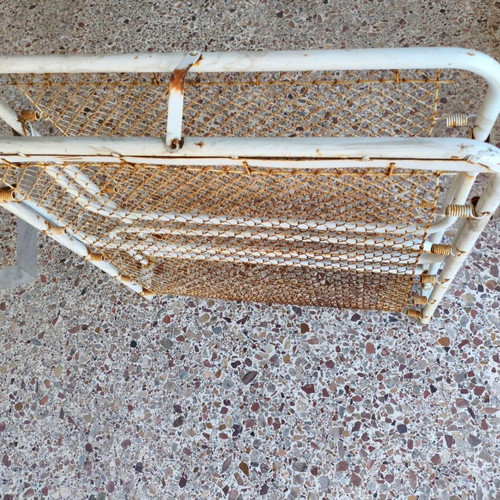 Folding metal single bed frame without mattress