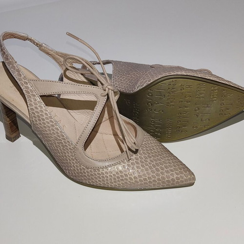 Hispanitas nude nougat pumps size 36 like new, 9cm heel