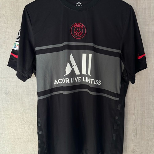 Paris Saint Germain Jersey 3rd Champions League with badges like new size Medium