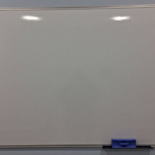 Complete tutoring equipment like new, whiteboards, blinds, children's furniture