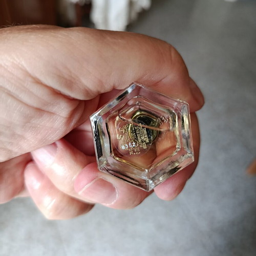 Flora by Gucci Miniature Perfume 5ml new, collectible