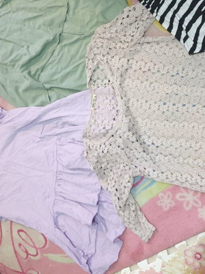 Blouses multicolor sizes S-M like new, all together