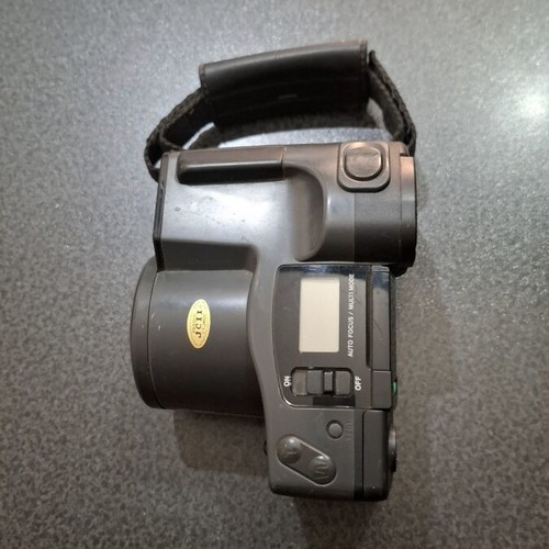 Olympus AZ-300 Superzoom Analog Camera 35mm film like new