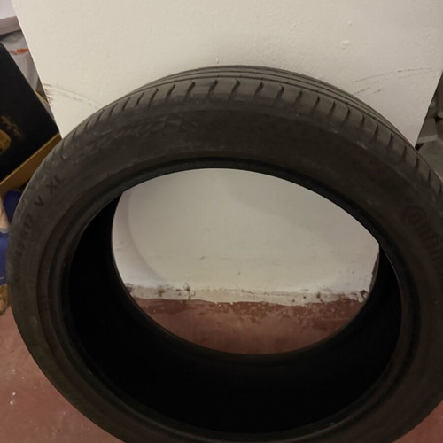 Continental Ultra Contact 205-45-17 used