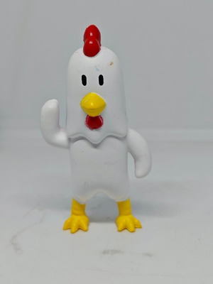 Stumble Guys Chicken Figurine like new, 5-6cm collectible