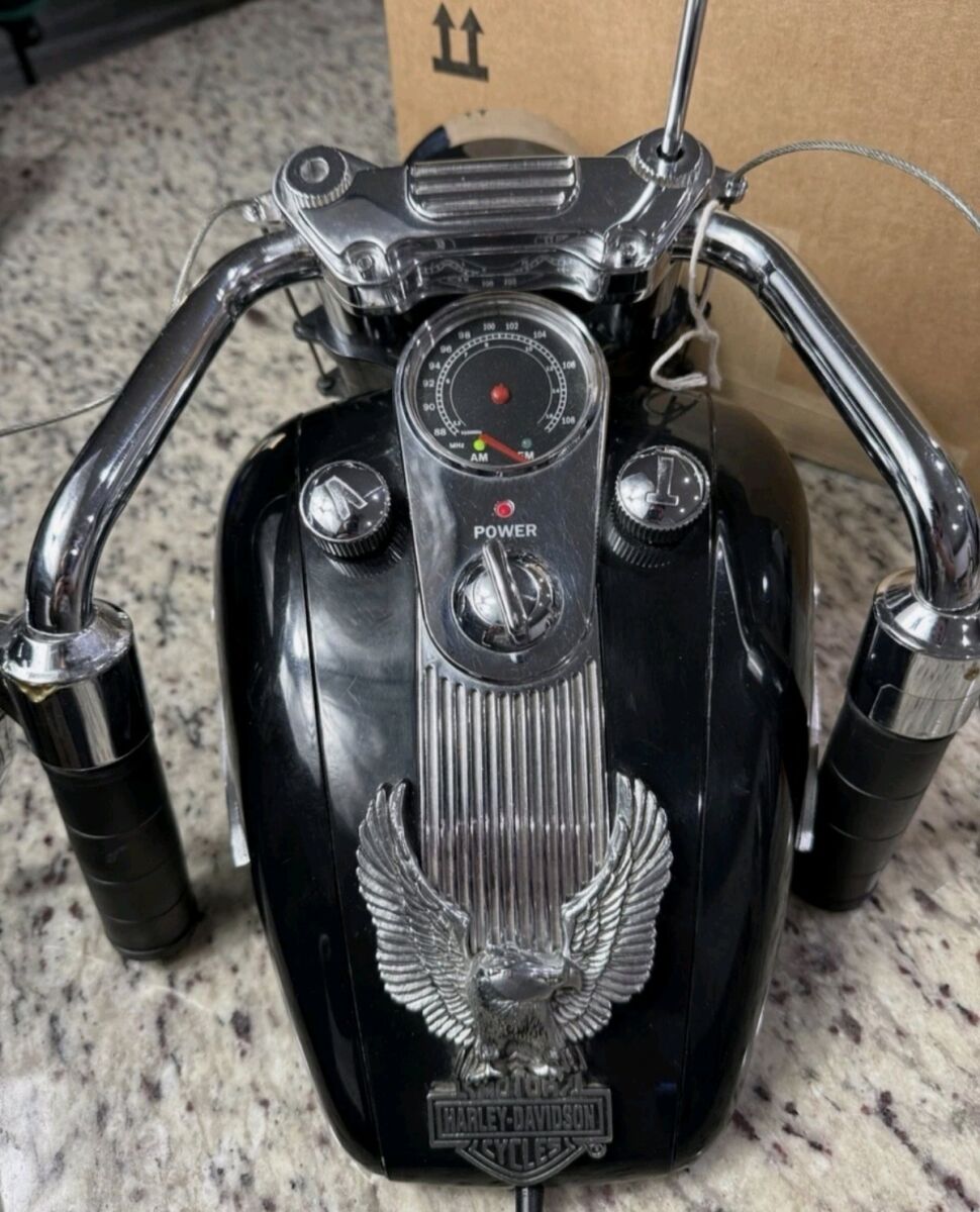 Harley Davidson vintage radio used - € 145,00 - Vendora.cy