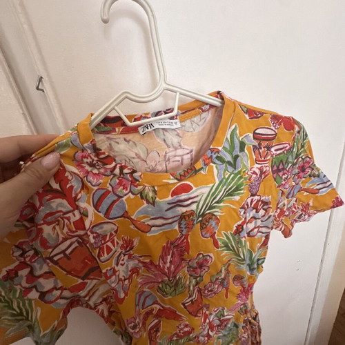 Zara summer dress like new with colorful motifs