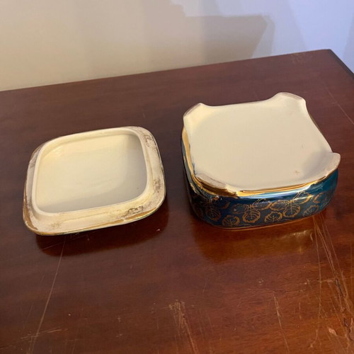 Italian porcelain jewelry box vintage Falconara like new