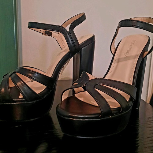 Women's sandals new, size 36, black, 14 cm heel