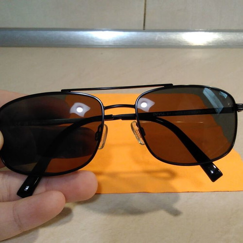 Invu sunglasses pair for kids and teens, like new, black