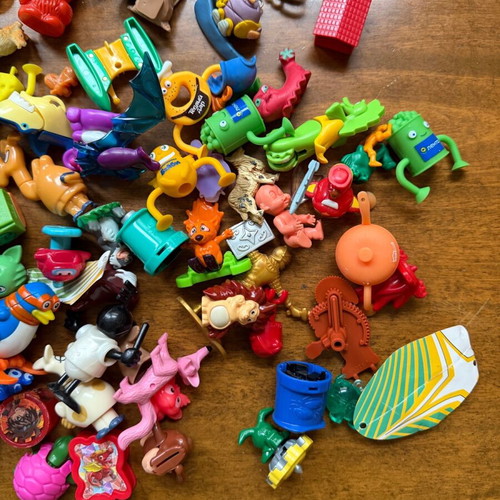 Kinder Surprise figures used, pack of 60+ assorted
