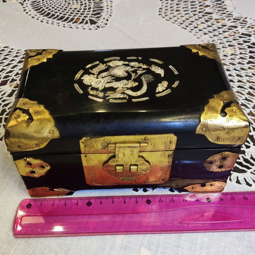 Vintage Chinese Jewelry Box used, black lacquer with brass and mother of pearl