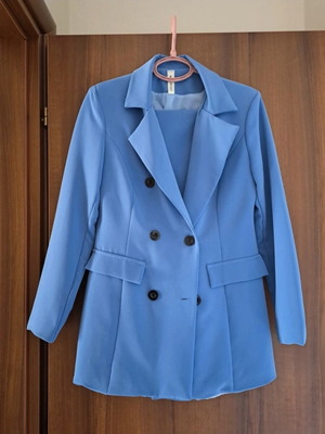 Blazer suit by Decoro like new, blue