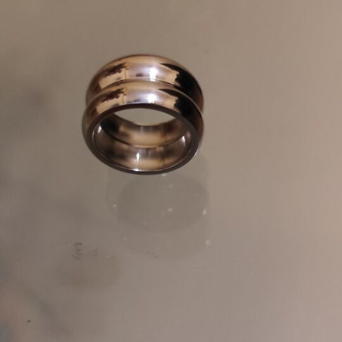 Silver ring new stainless steel size 9 with linked bands design
