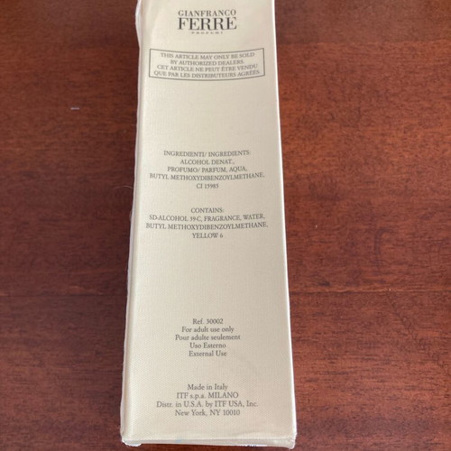Gianfranco Ferré Essence d'eau 40ml empty package used