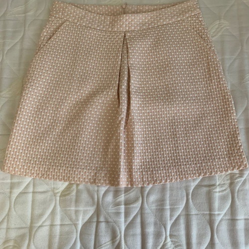 Benetton skirt like new, size 42, beige pink