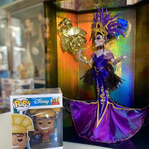 Disney Masquerade Yzma Limited Edition Doll New with Certificate