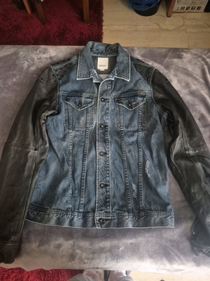 Diesel denim jacket με δερμάτινα μανίκια, πολύ καλή κατάσταση, μέγεθος L