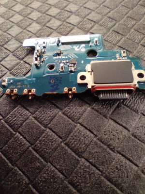Galaxy S20+ original charging dock board