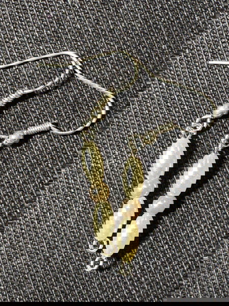 Minimalist earings