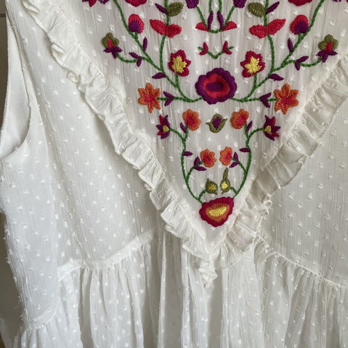 Zara floral embroidered top, size L