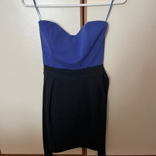 Ths Fashion dress black and blue like new, size M