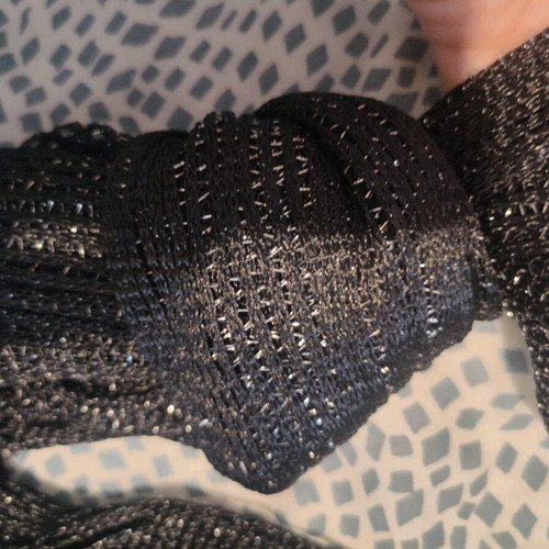 Scarf like new, black